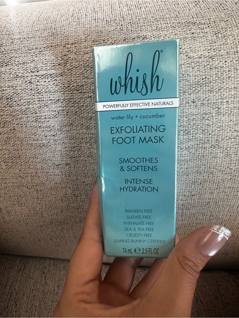 whish Water Lily + Cucumber Exfoliating Foot Mask